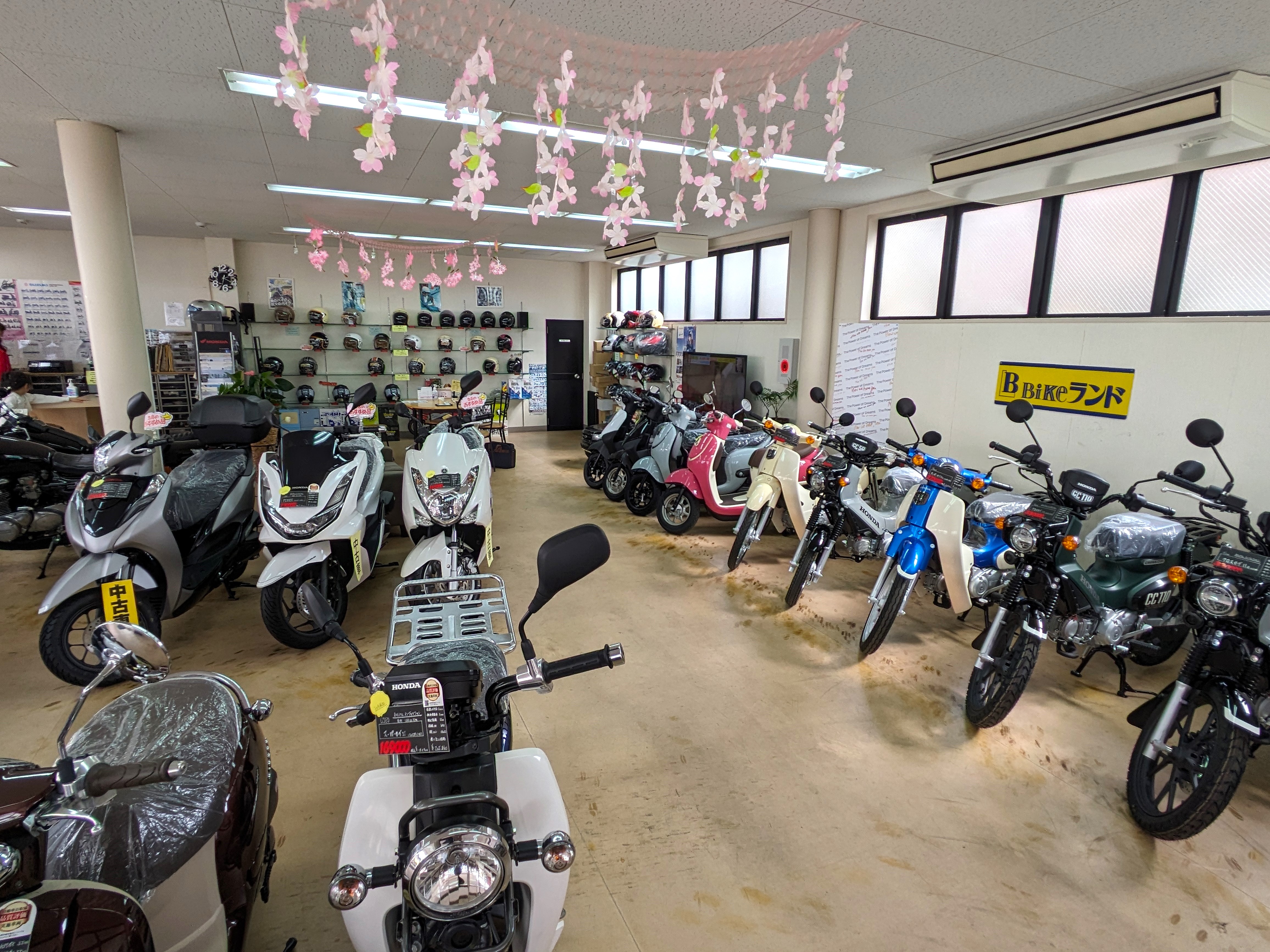 バイクランド 高知県 Mjnetディーラー お店の情報