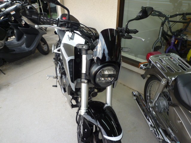 z_CB125RiQVlsj摜5