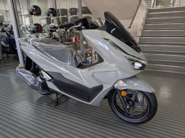 �z���_PCX160�i���Q�����R�s�j�摜2