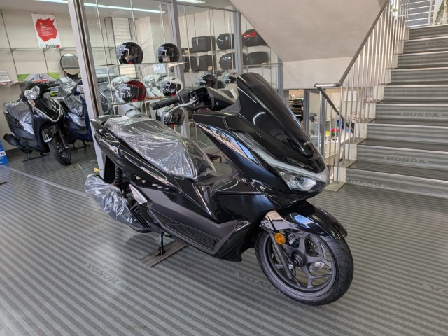 �z���_PCX160�i���Q�����R�s�j�摜2