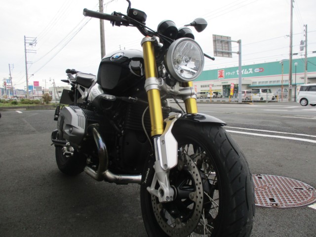 BMWBMWER nineTiQFaS쒬j摜3