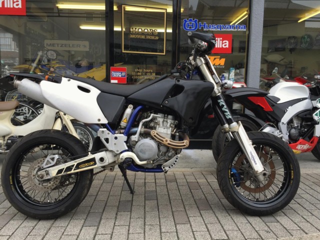 ヤマハ Wr400f 中古バイク詳細 Hoops Motor Build 松山市六軒家町5 13 Mjbike