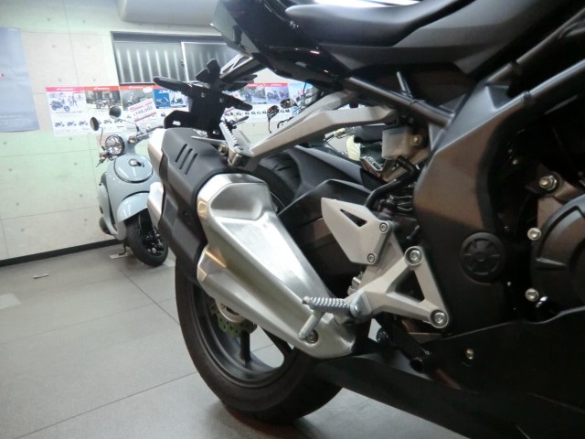 z_CBR250RRiQRsj摜15
