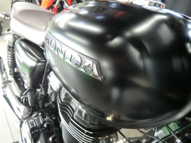 z_GB350iQRsj摜12