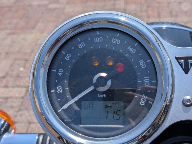 �g���C�A���t�g���C�A���t�E�{���l�r��T120�i���쌧�����s�j�摜23