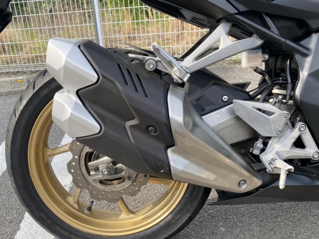 z_CBR250RRiQRsj摜32