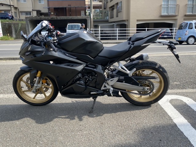 z_CBR250RRiQRsj摜6
