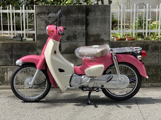 スーパーカブ50 サマーピンク 天気の子 ｖｅｒ ホンダ 愛媛県 プロスタクボ 中古バイク詳細 中古バイク探しはmjbikeで