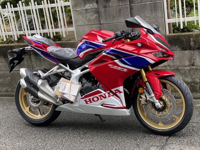 Cbr250rr ホンダ 愛媛県 プロスタクボ 中古バイク詳細 中古バイク探しはmjbikeで