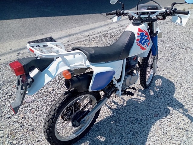 Xlr125r 実動 中古車 ホンダ 徳島県 有 エストコーポレーション 中古バイク詳細 中古バイク探しはmjbikeで