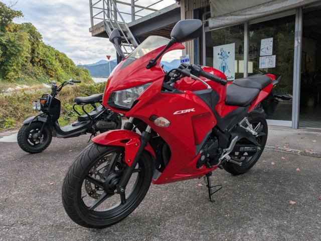 z_CBR250RiQsj摜2