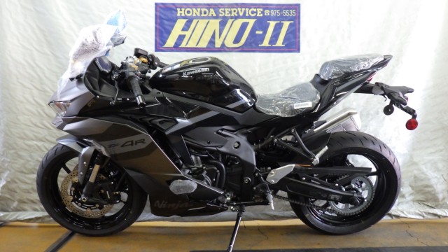 �J���T�LNinja ZX-4R SE�i���Q�����R�s�j�摜12