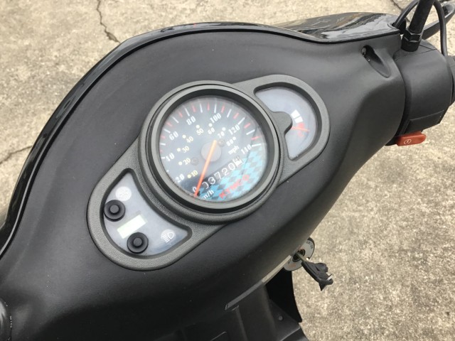 LRLRAGILITY125iRRsj摜3