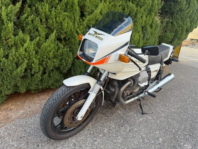 ���g�O�b�c�CLe mans 850�i���R���q�~�s�j�摜3