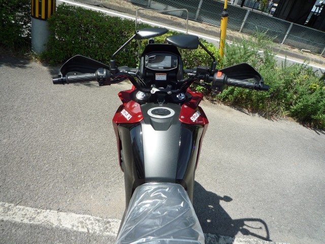 XYLVXg[250SXiQRsj摜7