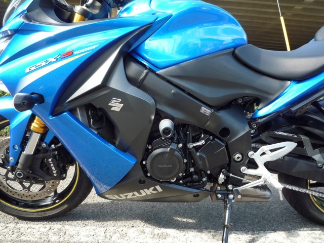 XYLGSX-S1000FiQRsj摜22