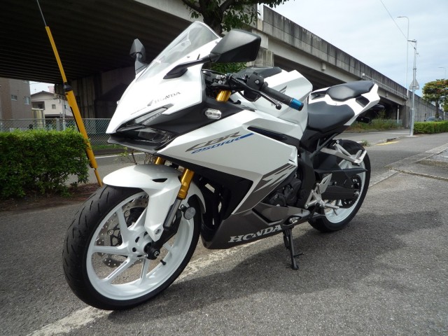 z_CBR250RRiQRsj摜7