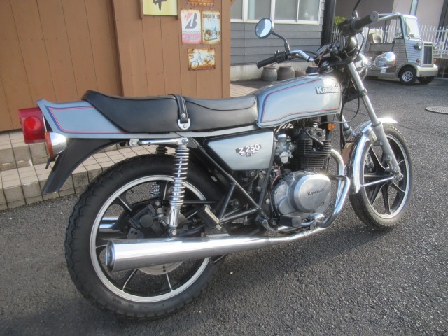 �J���T�LZ250FT�i�������o�_�s�j�摜3