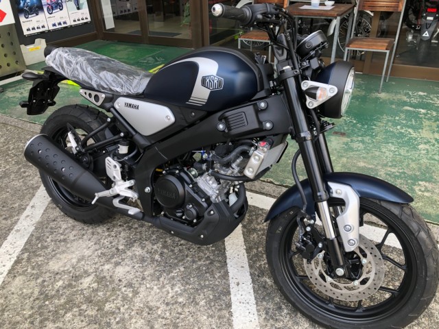 ☆傷あり美品☆XSR155（並行輸入車両）シート アウトレットオンライン