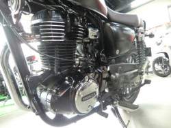 z_GB350iQRsj摜16