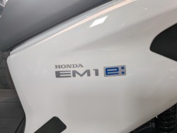 z_EM1 e:i쌧ωsj摜5