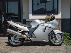 CBR1100XX