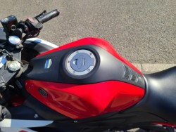 ���}�nYZF-R25�i���Q�����R�s�j�摜11