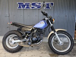 TW200E