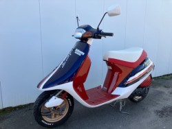 �z���_�^�N�g�t���}�[�N�i���Q�����R�s�j�摜4