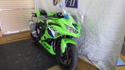 �J���T�LNinja ZX-25RR�i���Q�����R�s�j�摜2