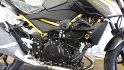 �J���T�LZ400�i���Q�����R�s�j�摜7