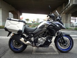 XYL V-Strom650XT 