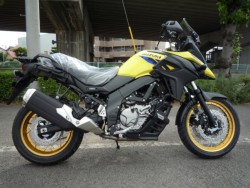 XYLV-Strom650XTiQRsj摜1