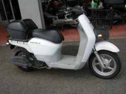 z_BENLYiQVlsj摜2