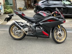 �z���_&nbsp;CBR250RR 