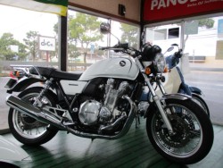 CB1100EX