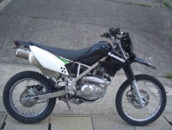 KLX125